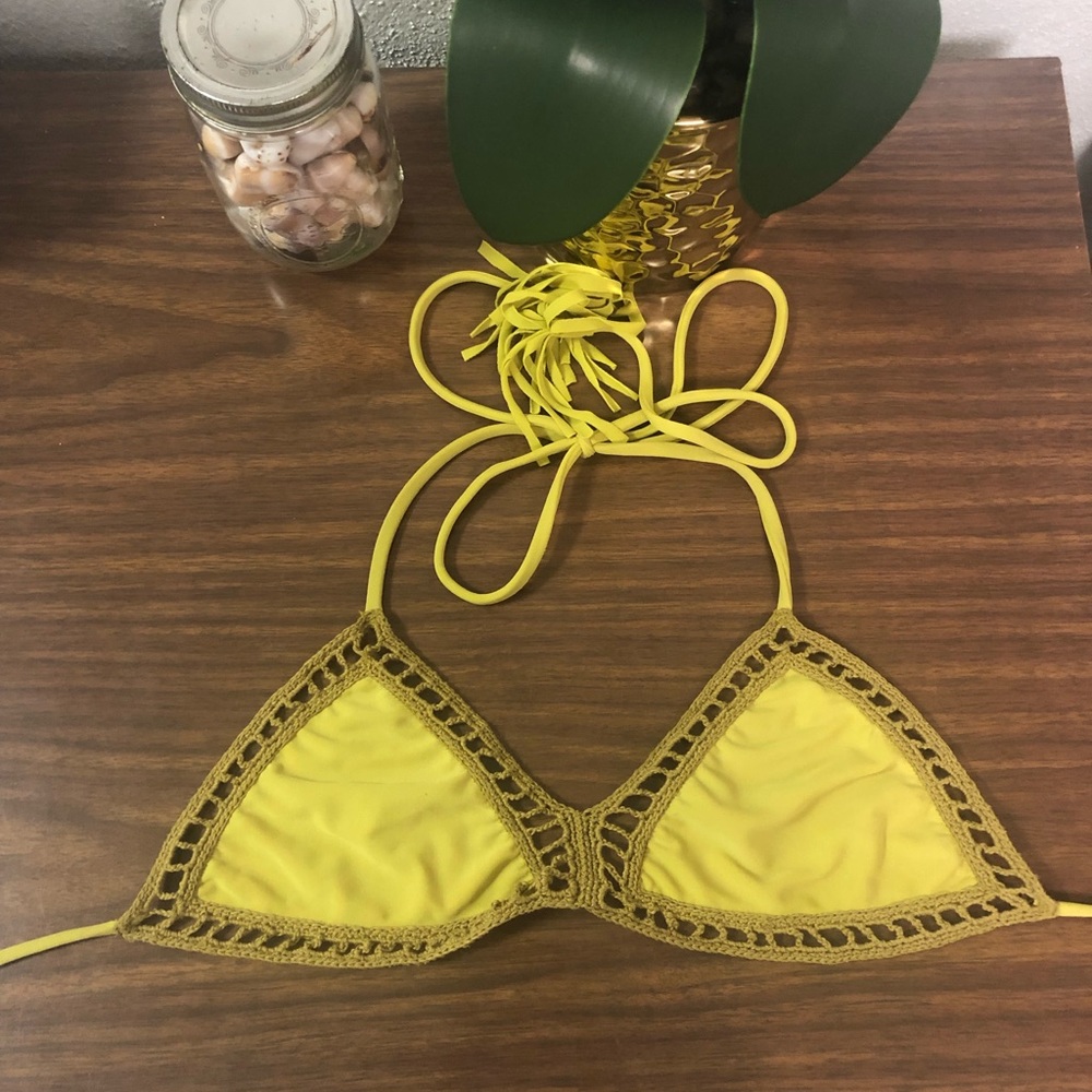 Acacia swim top
